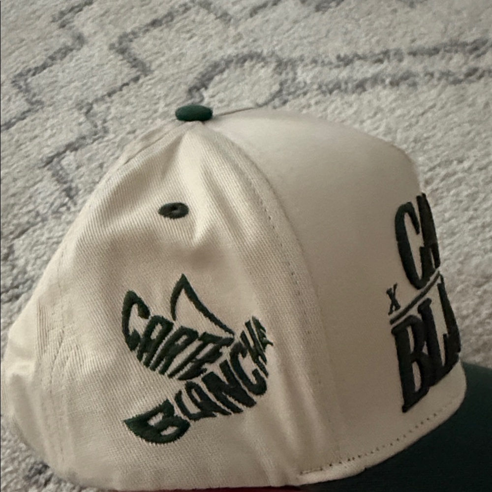 Carte Blanche Green And Cream Cap View 2